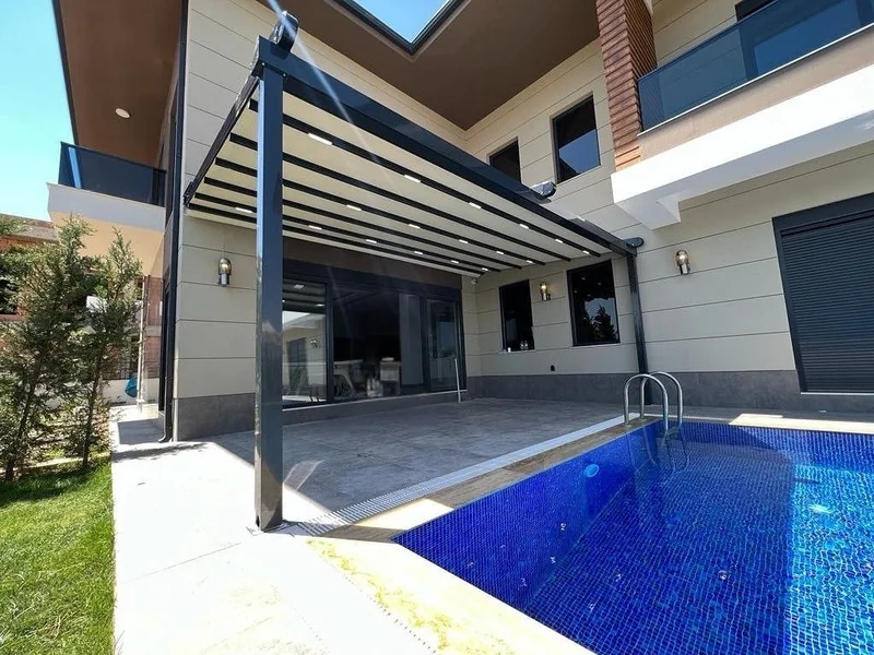 Akdeniz Tente Pergola - Villa & Özel Tasarım uygulama fotoğrafı